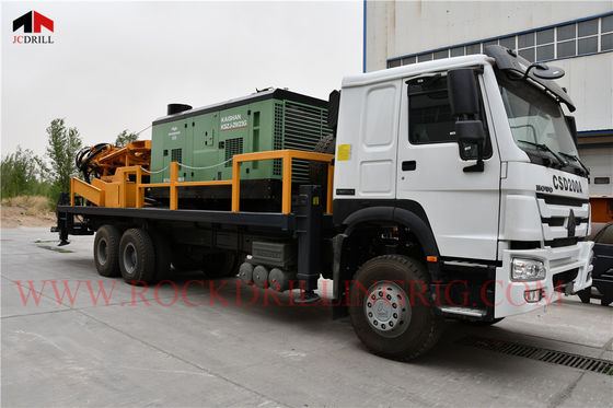 شراء 114mm الروتاري الهيدروليكية 200m آلة حفر المياه مع ضاغط الهواء التصنيع عبر الإنترنت
