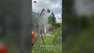 الأداء القوي لجهاز حفر آبار المياه JCDRILL Dongfeng 6×4 في غرب أفريقيا